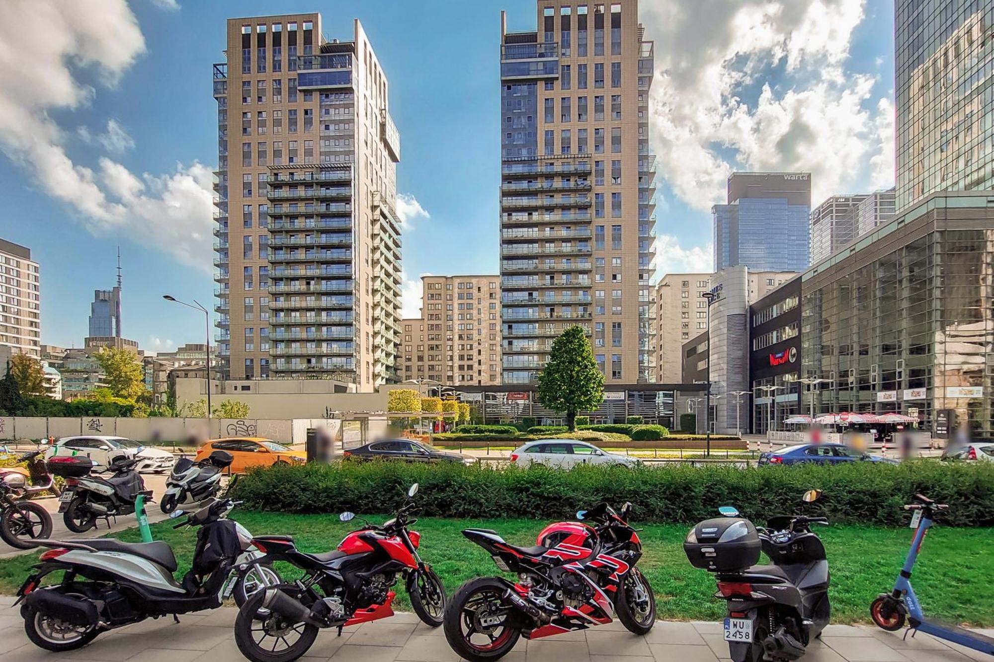 Lumina Apart With Balcony Platinum Tower ワルシャワ エクステリア 写真